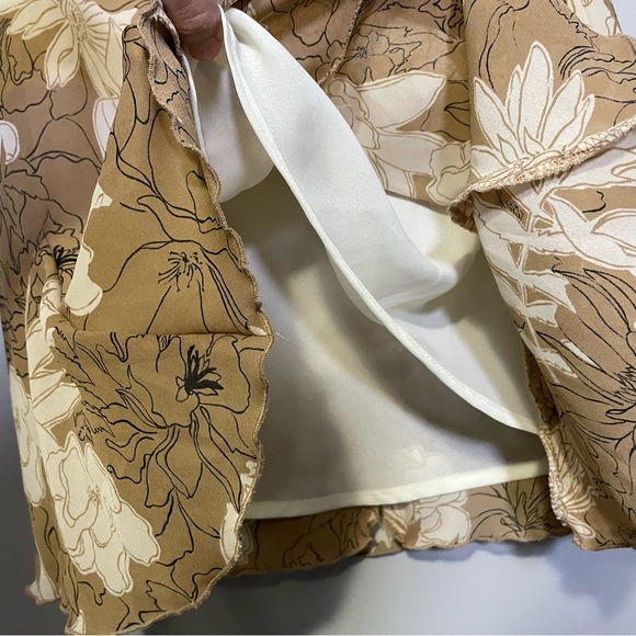 Worthington 90s Floral Skirt - size 8 - Picture 4 of 6